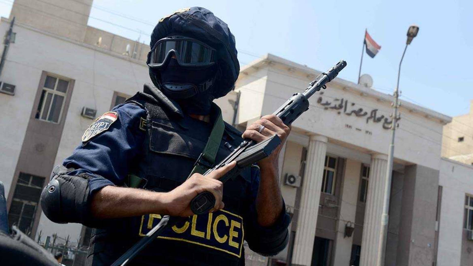 الأجهزة الأمنية المصرية تقبض على سيدة بتهمة الجمع بين زوجين في آن واحد