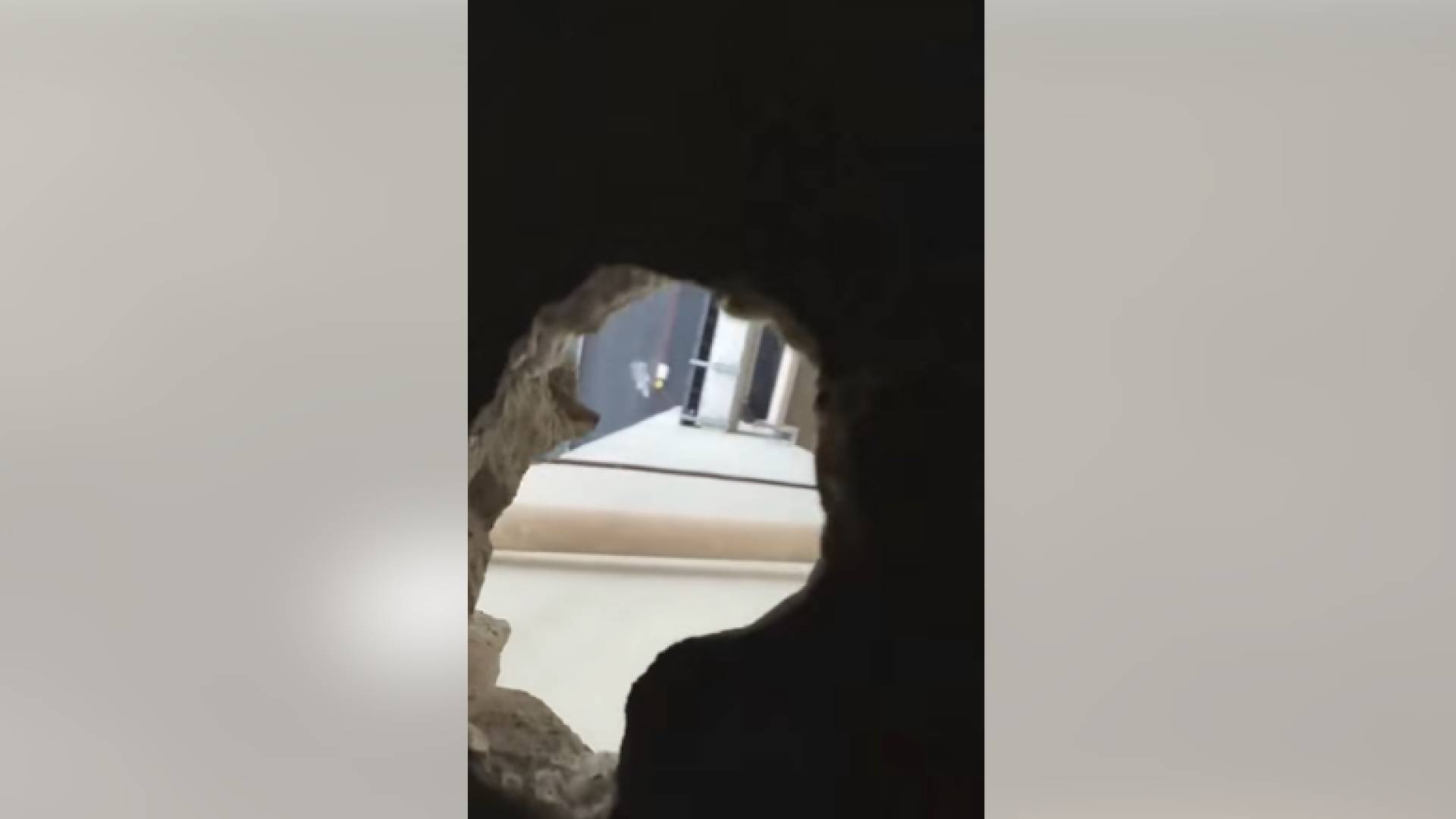فيديو لـ ثقب في مدرجات ملعب أزتيكا يثير التساؤلات حول سلامة مشجعي المونديال 2026