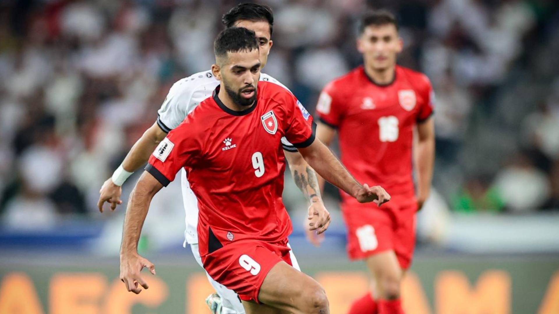 علي علوان.. رمز لجيل يكتب التاريخ