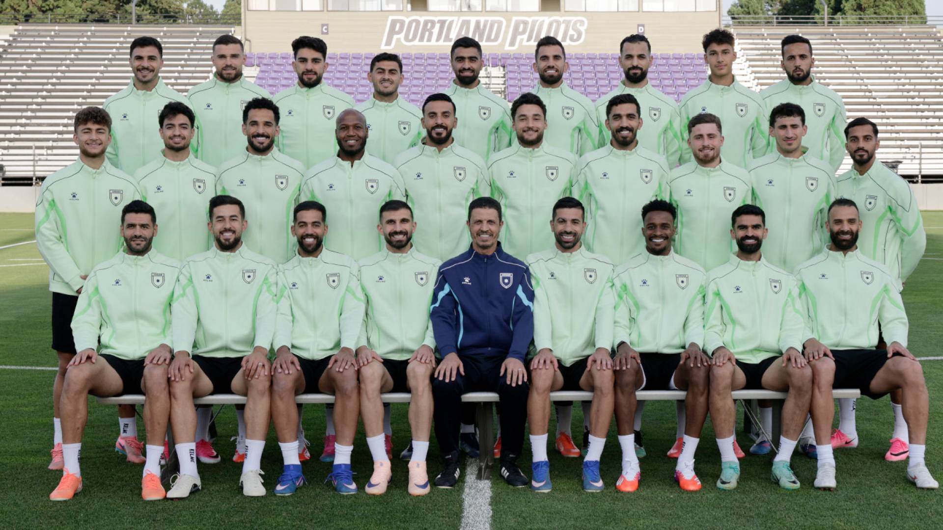 منتخب النشامى يواصل تحضيراته لمواجهة الجزائر في كأس العالم