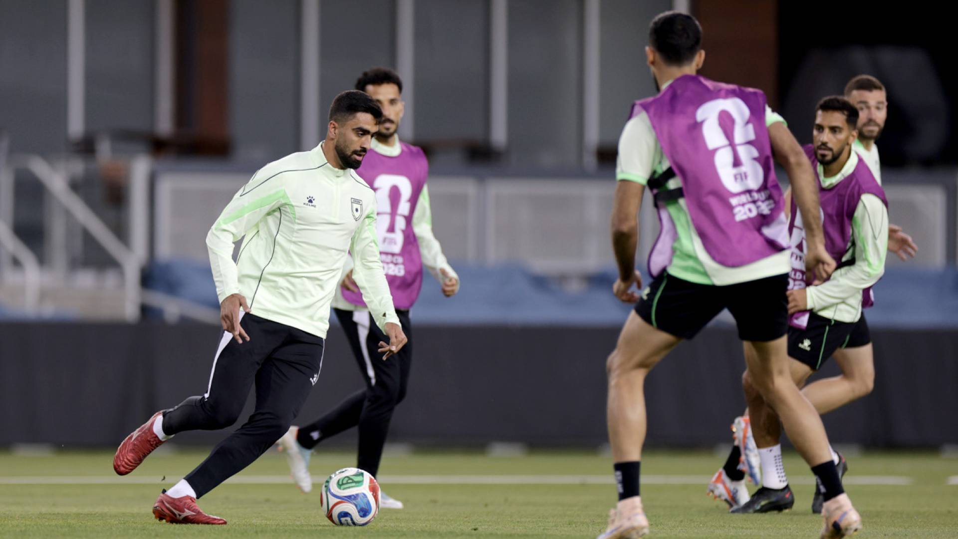 منتخب النشامى ينهي تحضيراته لمواجهة الجزائر في كأس العالم