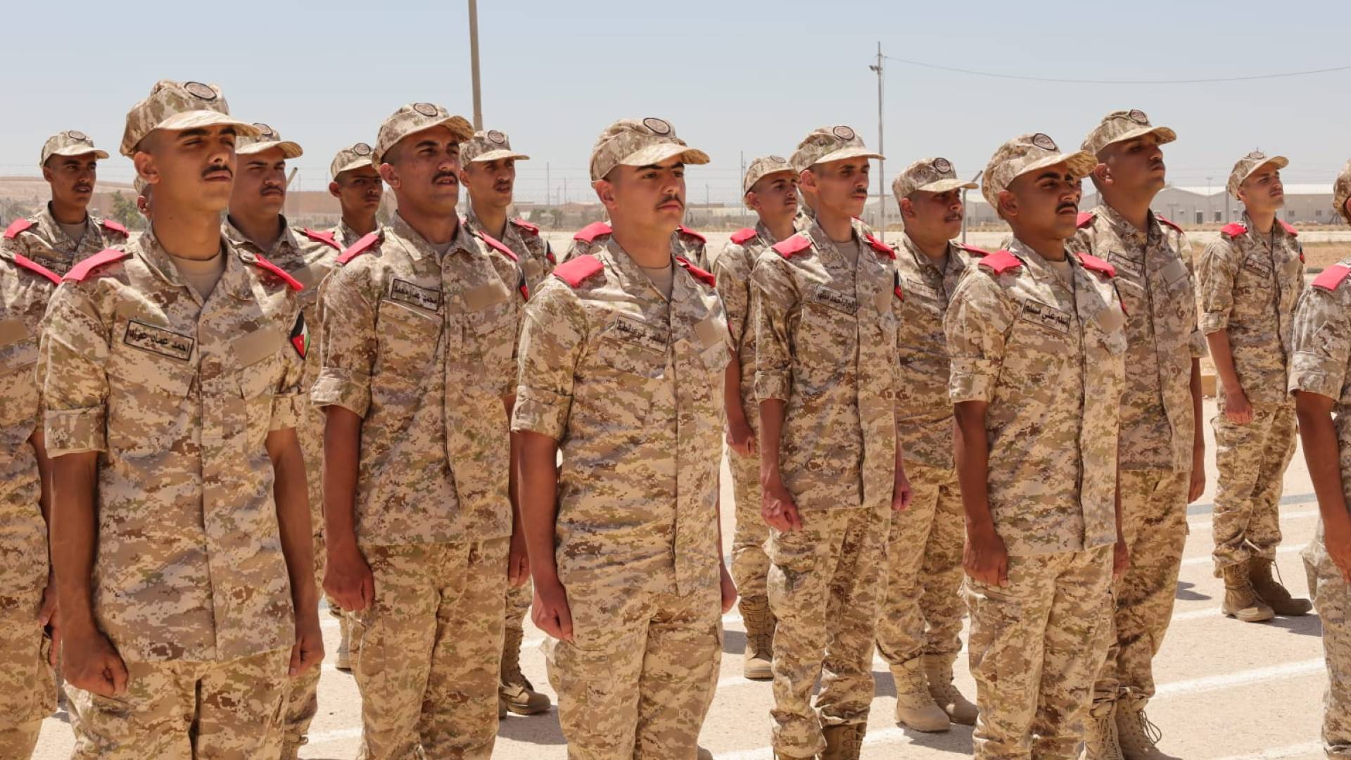 المساعد للإدارة والقوى البشرية يفتتح دورة تدريب المكلفين بخدمة العلم (الدفعة الثانية) في شويعر #عاجل 