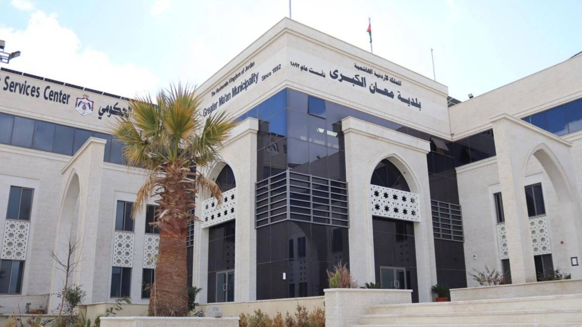 بلدية معان الكبرى تواصل تنفيذ المرحلة الأولى لمشاريع فتح وتعبيد الشوارع