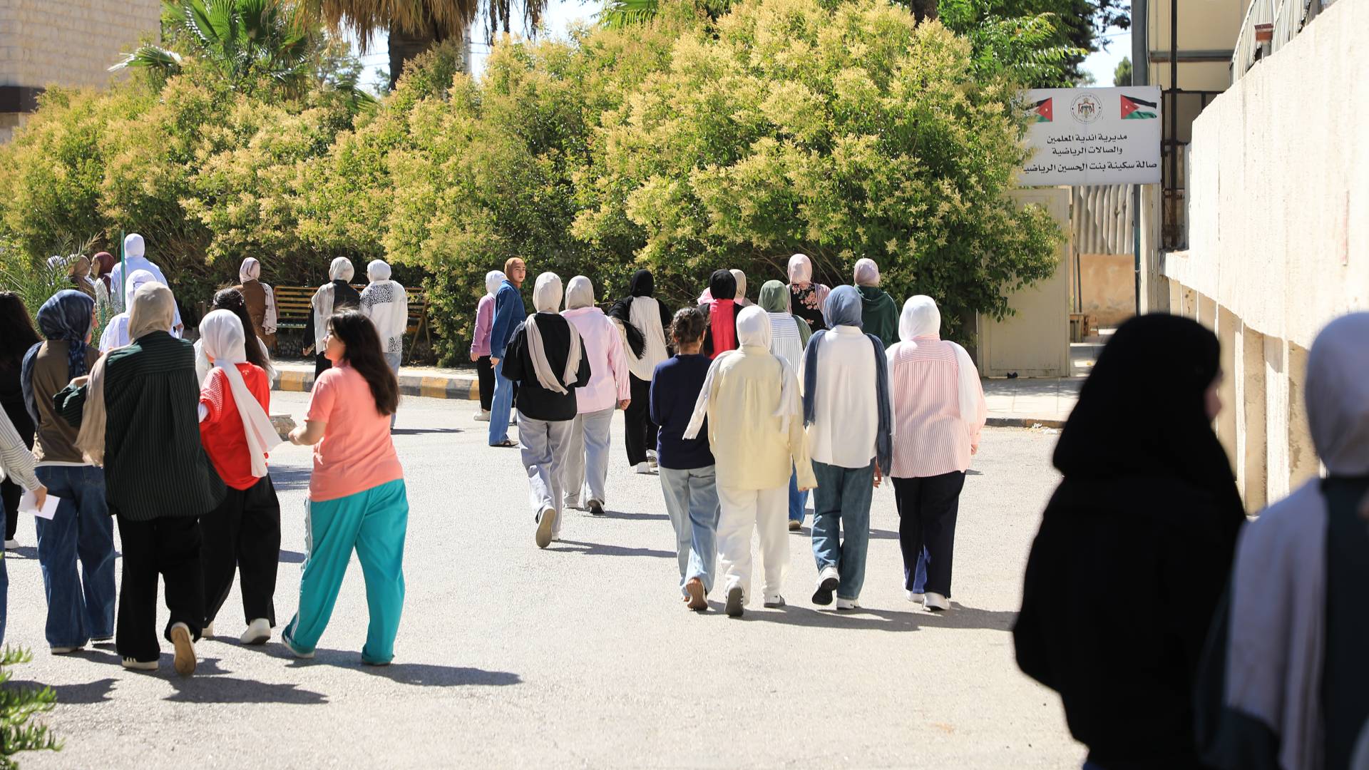 بين ساعتين ونصف و3 ساعات.. هكذا توزعت أوقات امتحان الرياضيات لطلبة "التوجيهي" في الأردن