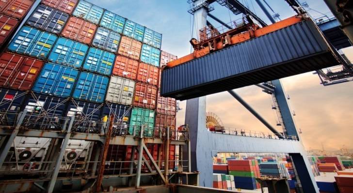 صادرات تجارة عمان تقفز إلى 904 ملايين دينار بارتفاع 18.6% في 7 أشهر 