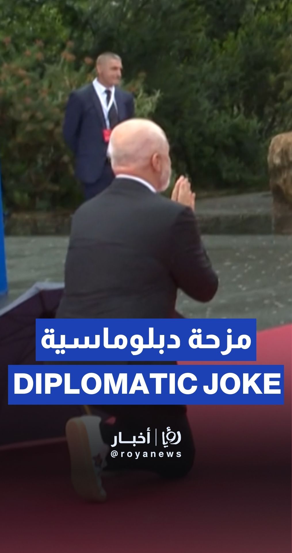 Albania’s PM kneels to greet his Italy’s Meloni