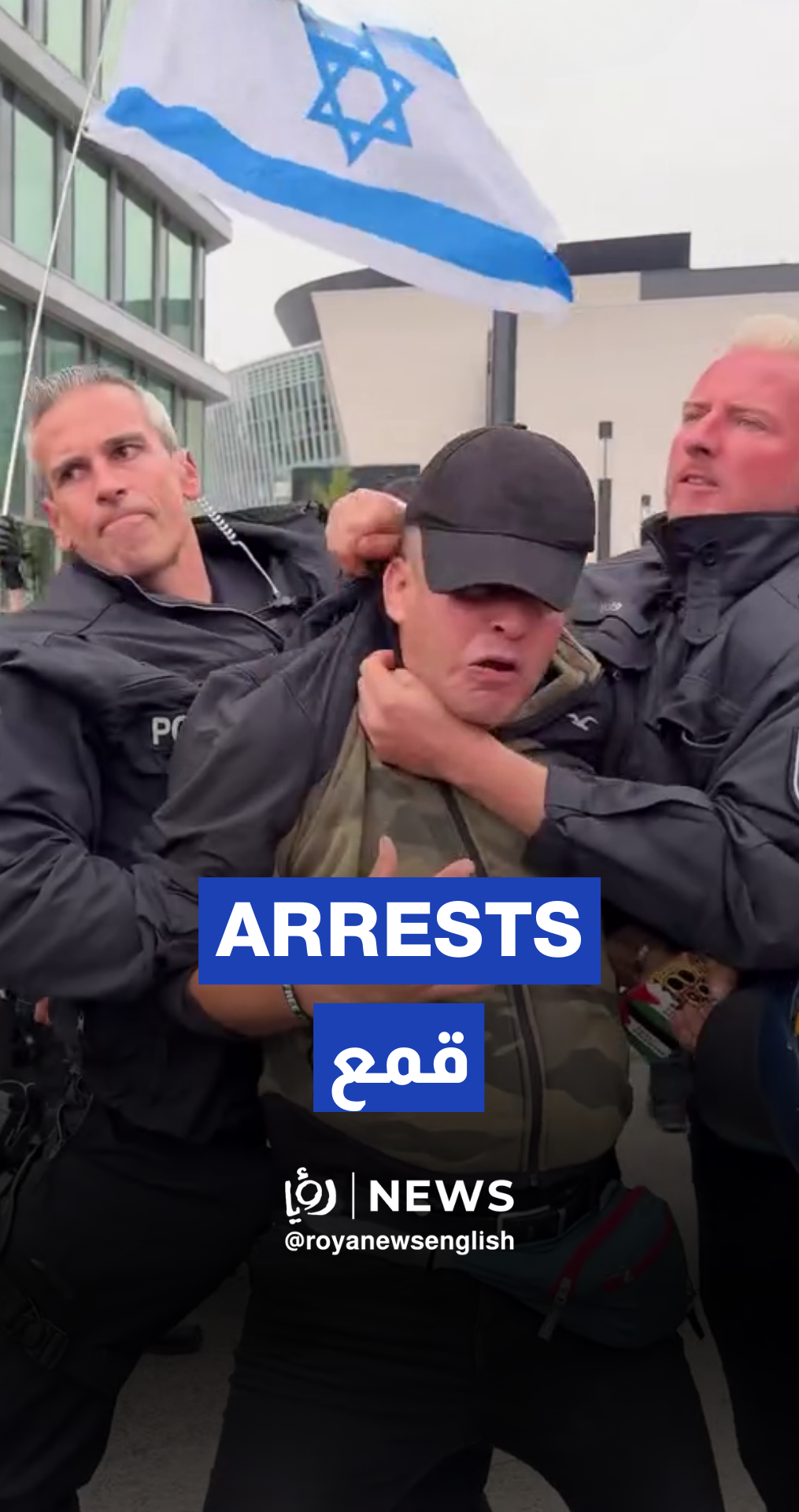 Woman waves ‘Israeli’ flag provoking pro-Palestine protestors in Berlin
