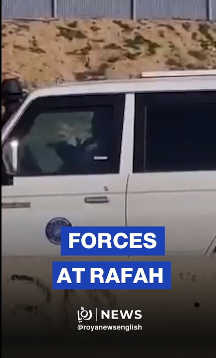 International forces arrive at Rafah border crossing for trial reopening