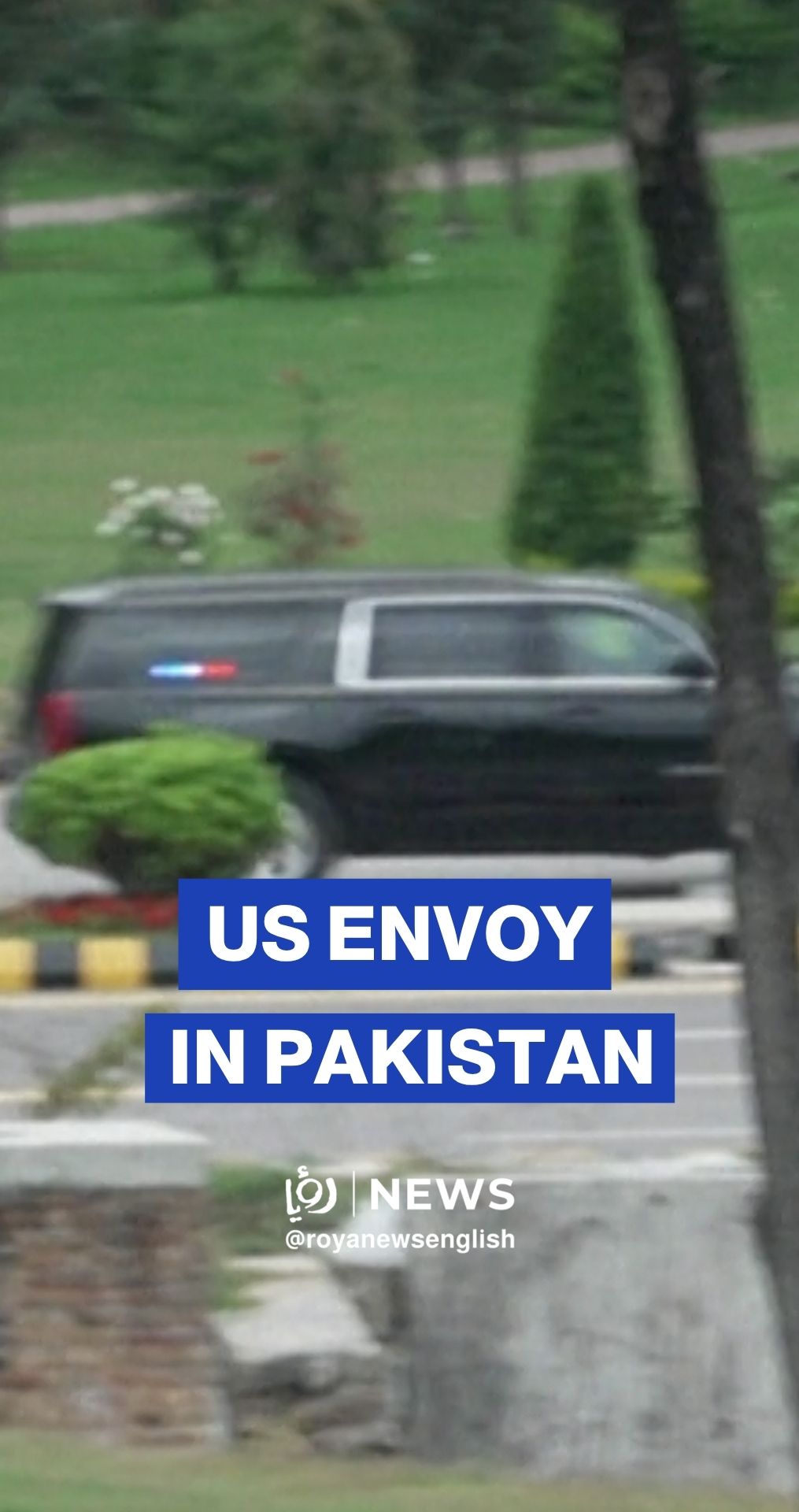 US motorcade arrives for Iran talks in Islamabad