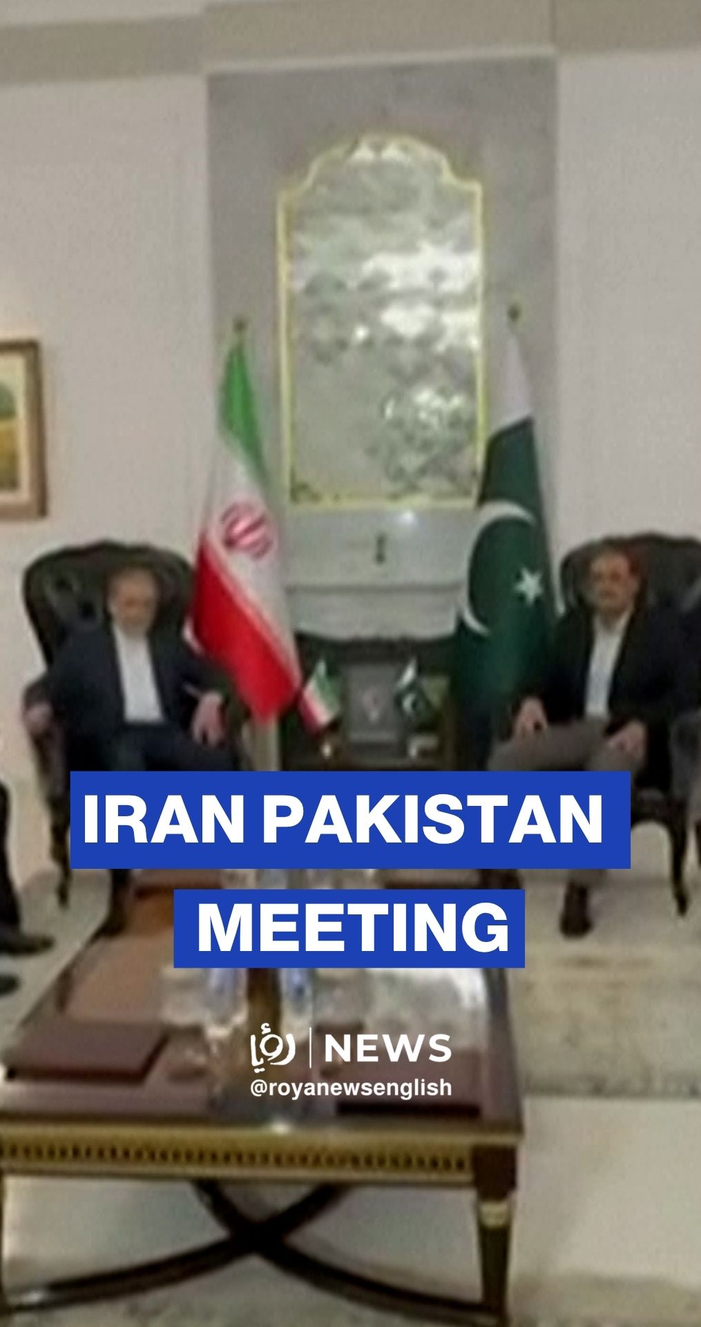 Iran's FM meets with Pakistan military chief in Islamabad